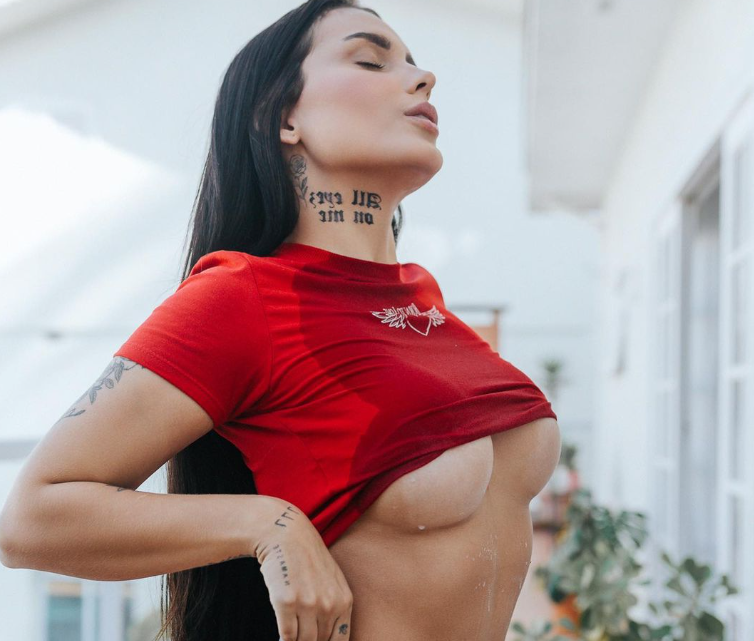 Fernanda Campos: Dona da Vagina Mais Linda do Brasil