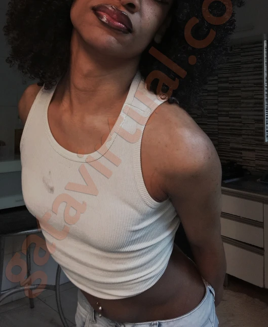 pretinha rara