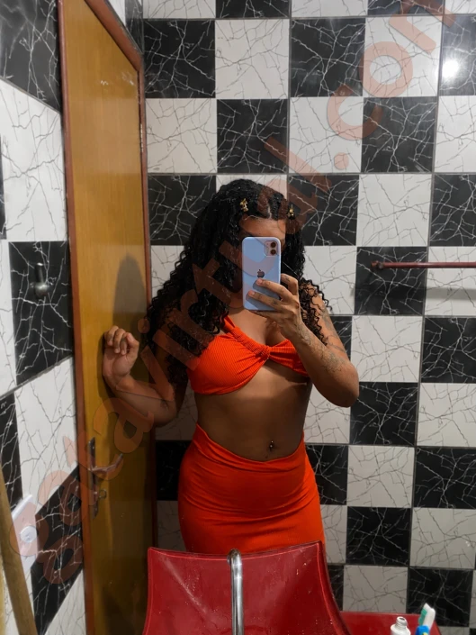 Júlia morena
