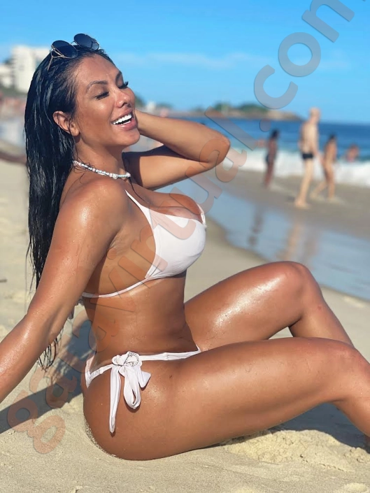 Ana Júlia