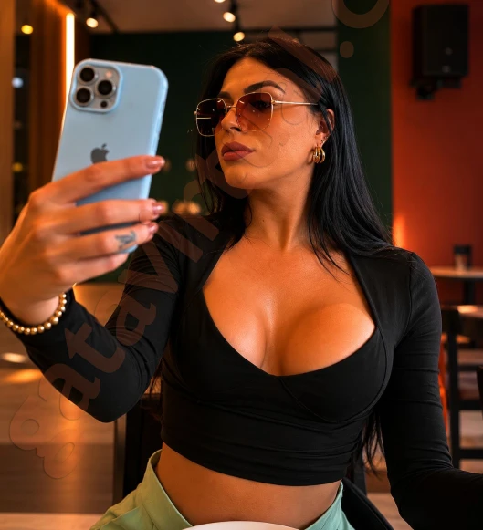 Rafaella ferraz atriz pornô ⭐️