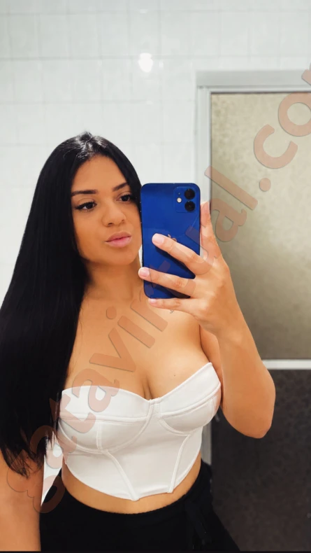 Bruna Mendes